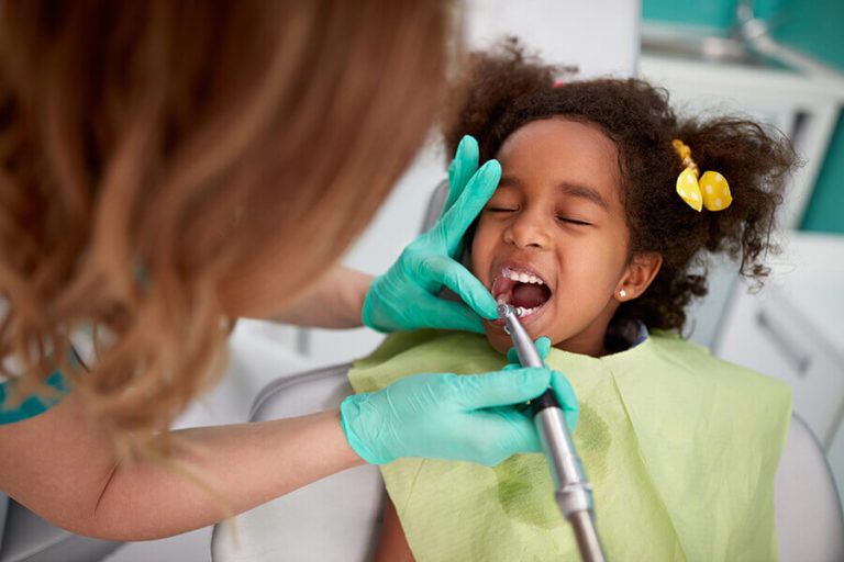 Healthy Classroom Smiles: Schedule a Back-to-School Dental Exam